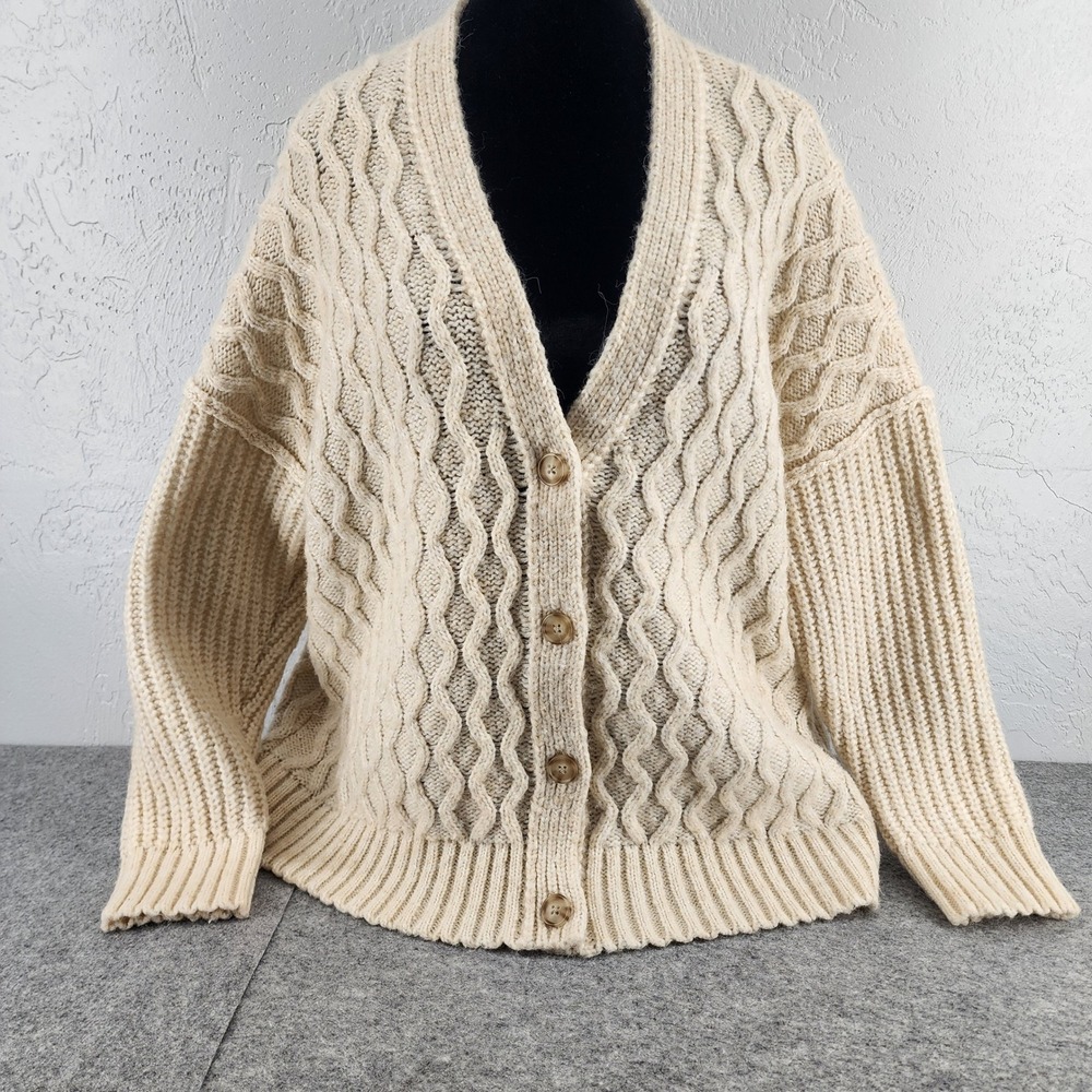 American Eagle Medium‎ Cream Chunky Cable Knit Cardigan Sweater Women